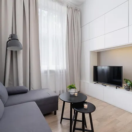 Z Klimatyzacja Na Krakowskim Kazimierzu By Renters Apartment Krakow