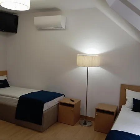 Aparthotel Kontrast