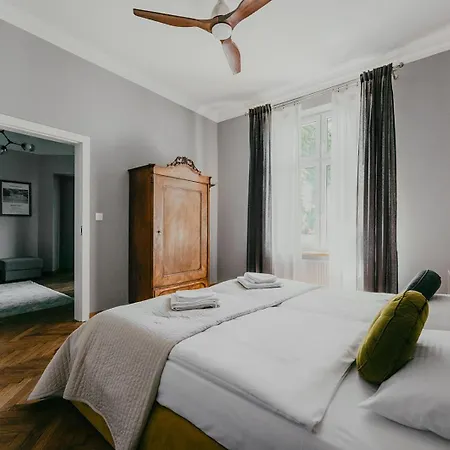 Apartamento Antique Old Town Cracovia