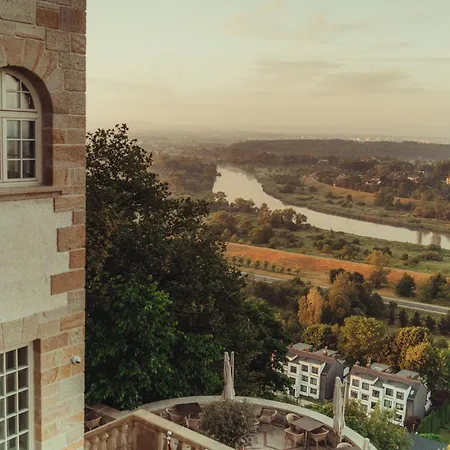 Zinar Castle