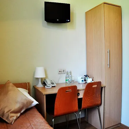 Aparthotel Maly 2*