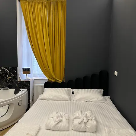 Jacuzzi Berka Apartment Krakow