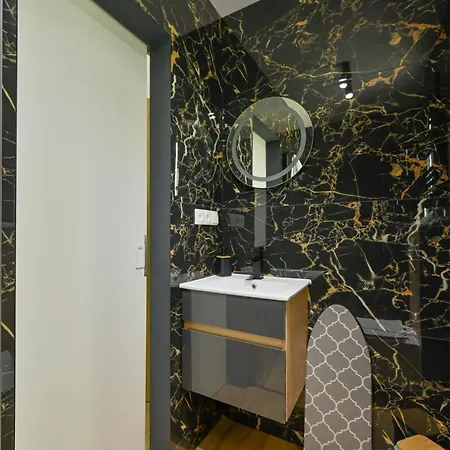 Apartment Jacuzzi Berka