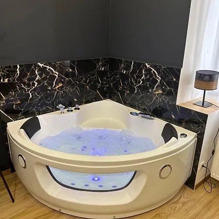 Apartment Jacuzzi Berka Krakow
