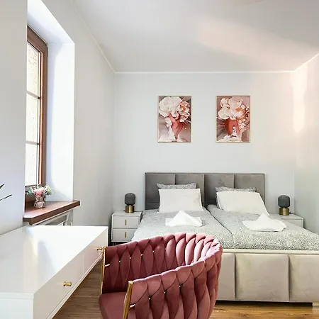 Large 2 Bedrooms And Living Room, Kazimierz District Apartament Kraków