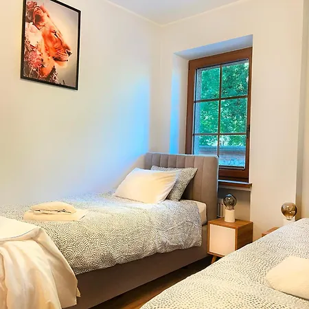 Apartament Large 2 Bedrooms And Living Room, Kazimierz District