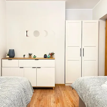 Large 2 Bedrooms And Living Room, Kazimierz District Appartement Cracovie