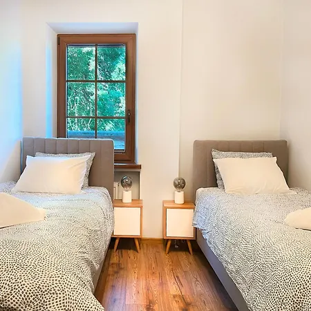 Large 2 Bedrooms And Living Room, Kazimierz District