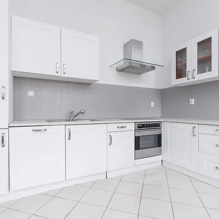 Apartment Two Bedroom - Dietla 51 Street