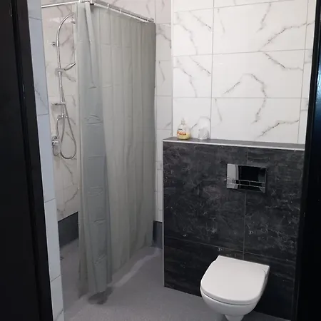 Aparthotel Kontrast 4*