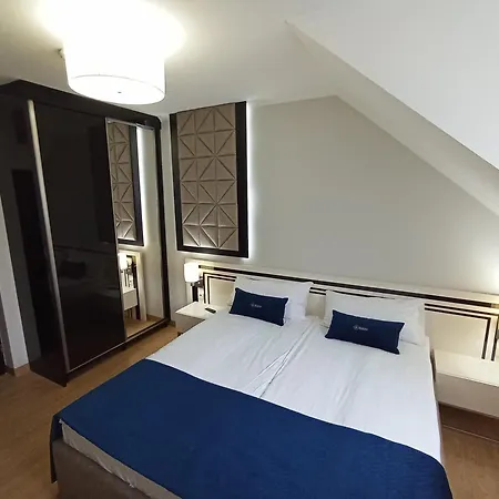 Kontrast Aparthotel Krakov