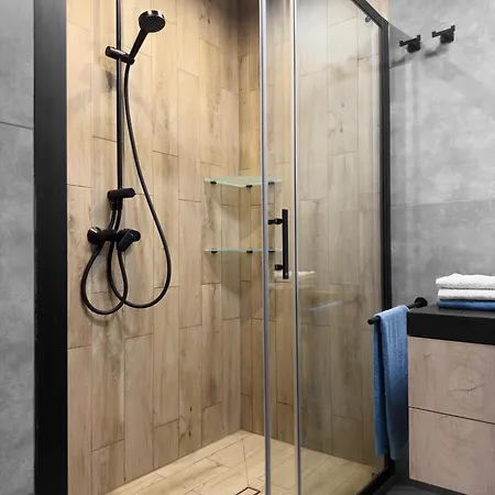 Apartament Industro Art Zablocie - Balcony - Wifi 1gb - 55