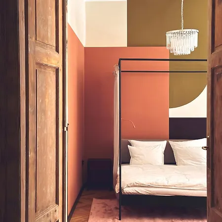 Apartment Quiet Luxury On Florianska