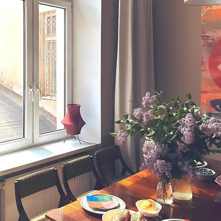 Quiet Luxury On Florianska Apartment *