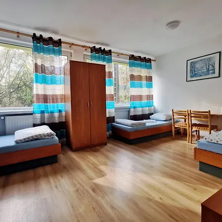 Hostel Plus