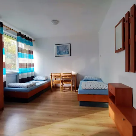 Hostel Plus
