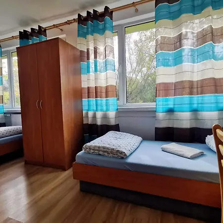 Hostel Plus *