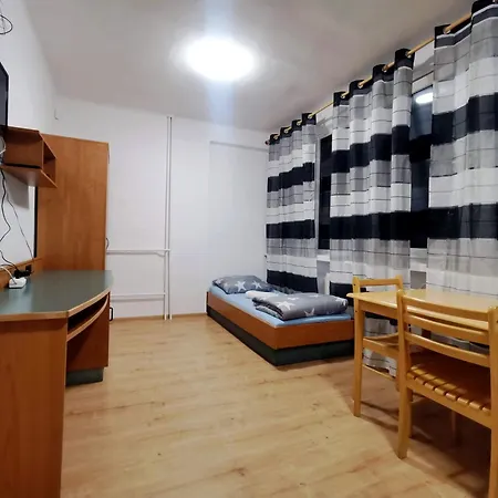 Hostel Plus Hostel