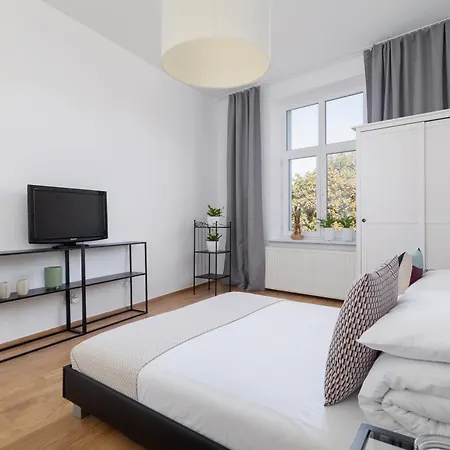 1-bedroom - Dluga 65 Street