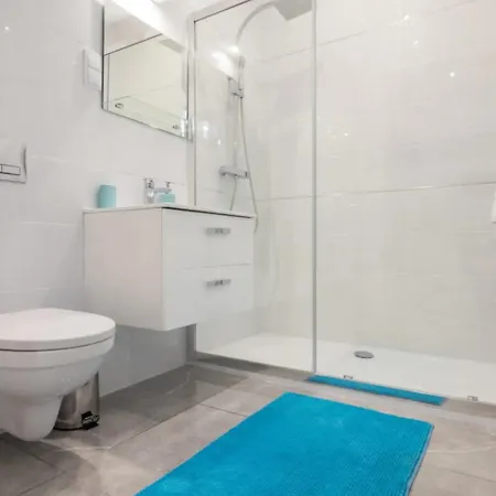 One Bedroom - Dluga 30 Street Apartment Krakow