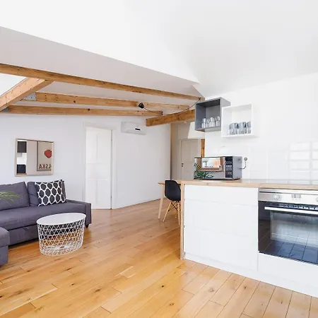 Apartament 2 Bedroom With Terrace- Pilsudskiego 11 Kraków