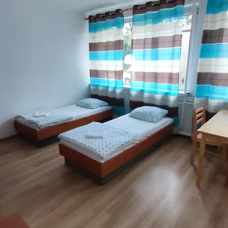 Hostel Plus Hostel