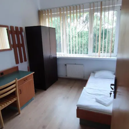 Hostel Hostel Plus *