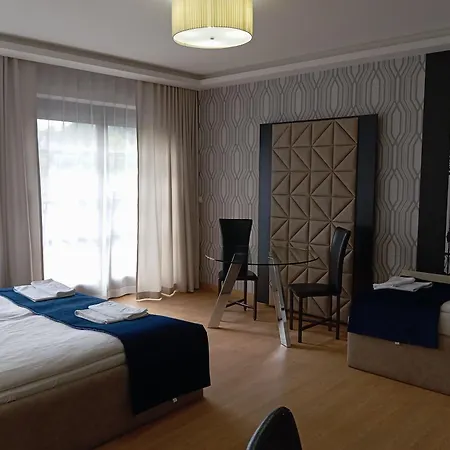 Aparthotel Kontrast