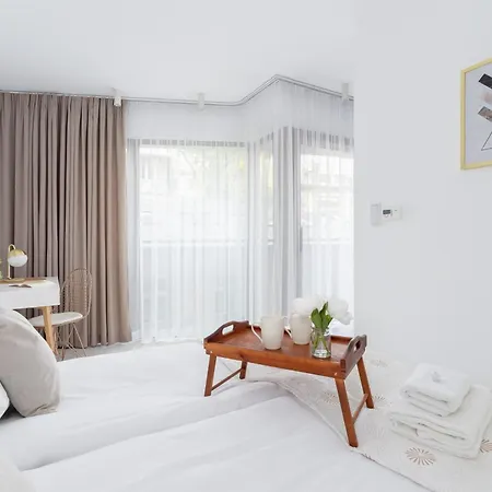 Modern Cracow Old Town By Renters Apartment Krakow