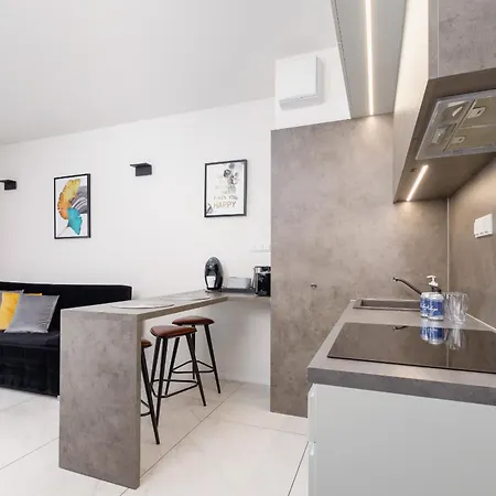 Modern Old Town Cracow By Renters * Kraków