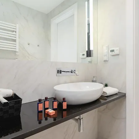 Apartament Modern Old Town Cracow By Renters