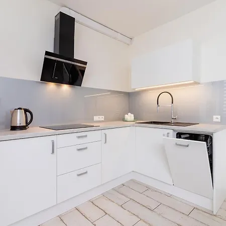 Apartment One Bedroom In The Centre - Sarego 16