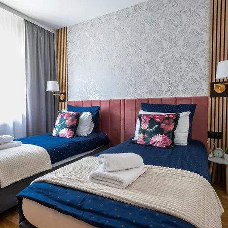 Apartment Malinowelove Aircon, 3 Rooms, Parking, Ogrod Krakow