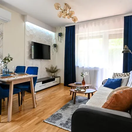 Malinowelove Aircon, 3 Rooms, Parking, Ogrod