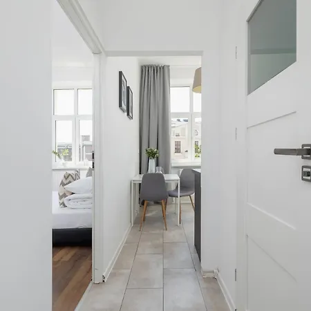 Apartament 2-bedroom - Dluga 65