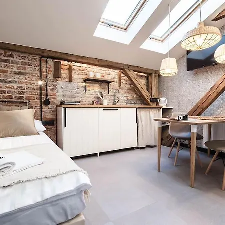 Apartment With An Ac - Dietla 51 Street *
