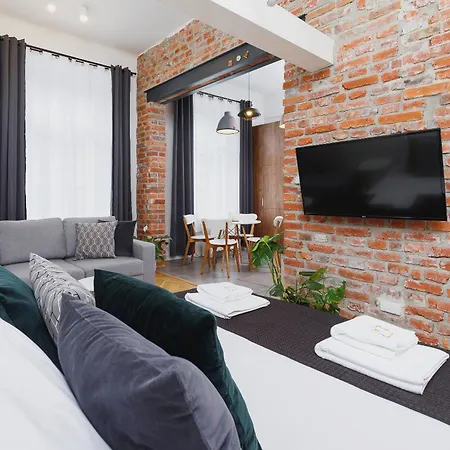 Kazimierz District - Miodowa 32 Street Apartment Krakow