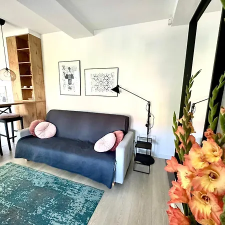 Studio Lea 7 Dzielnica Krowodrza. Bliskim Sasiedztwo Parku Krakowskiego. Apartment Krakow