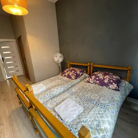 Old 4 Apartment