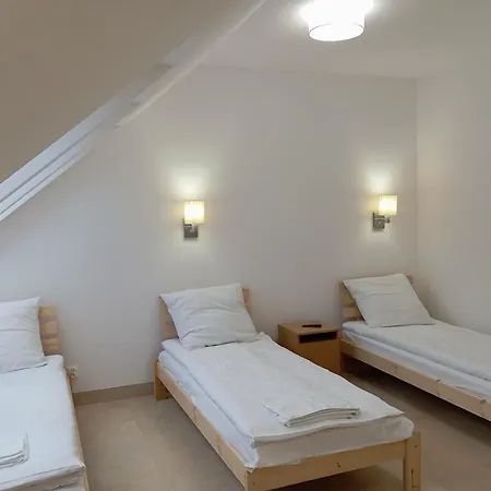 Kontrast Aparthotel 4*