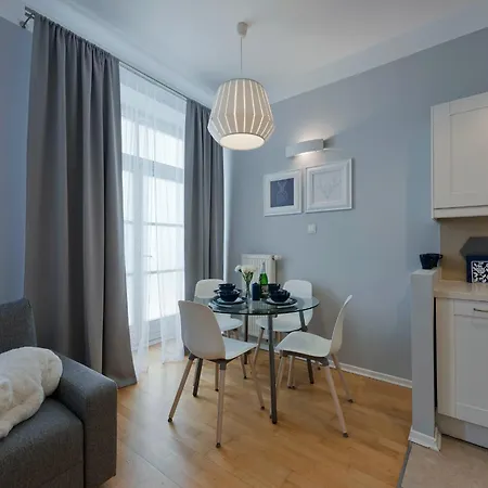 Aurora - Old Town Apartament