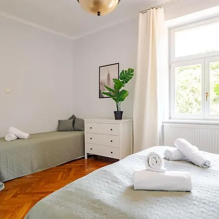 Florianska Gate Luxury 2*