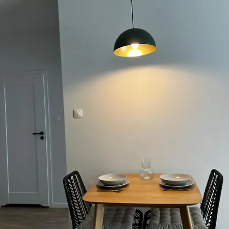 Sunrise Apartment *