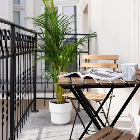 Apartment With Balcony - Rakowicka 6 Street
