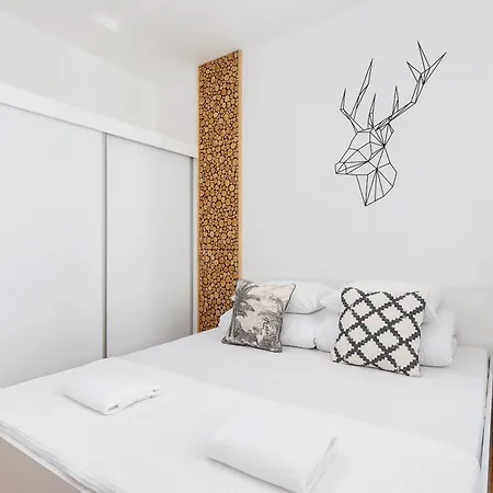Apartment With Balcony - Rakowicka 6 Street Krakow