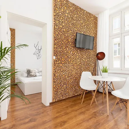 With Balcony - Rakowicka 6 Street Apartment