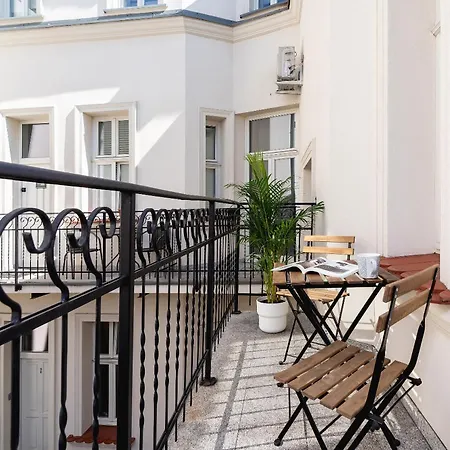 With Balcony - Rakowicka 6 Street Apartment