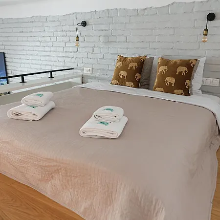 Bc7 Apartment *