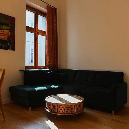 Bc7 Apartment