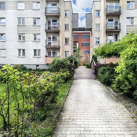 Apartament Close To Tauron Arena For 4 Guests